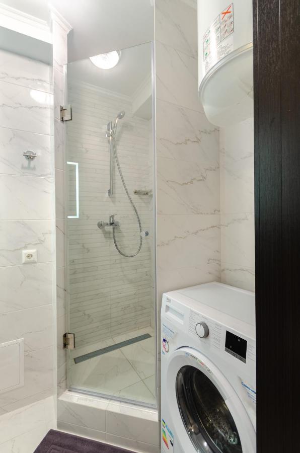 ARTAL Apartment on Obolonskyi Avenue 16 Kiev Extérieur photo