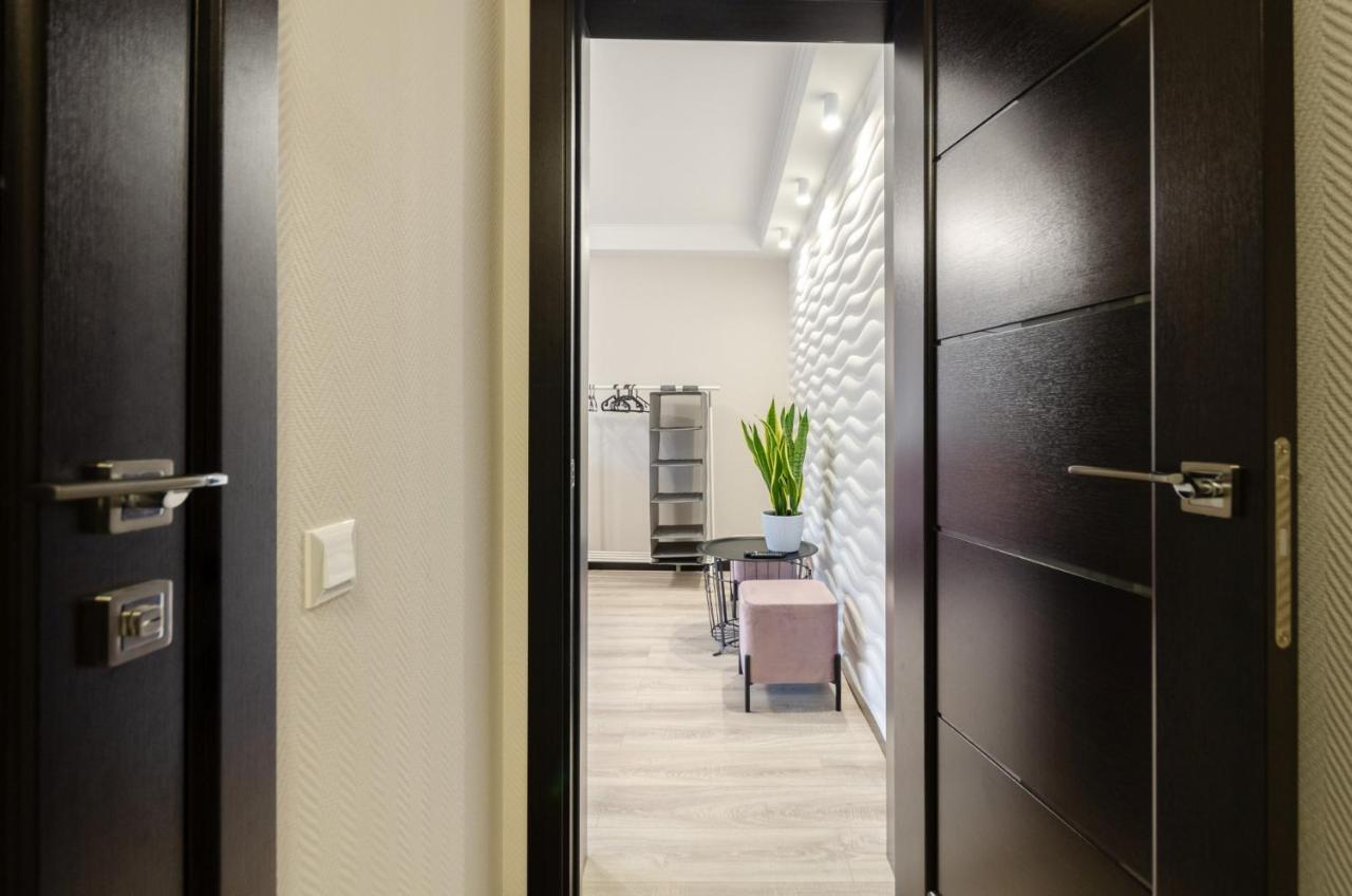 ARTAL Apartment on Obolonskyi Avenue 16 Kiev Extérieur photo