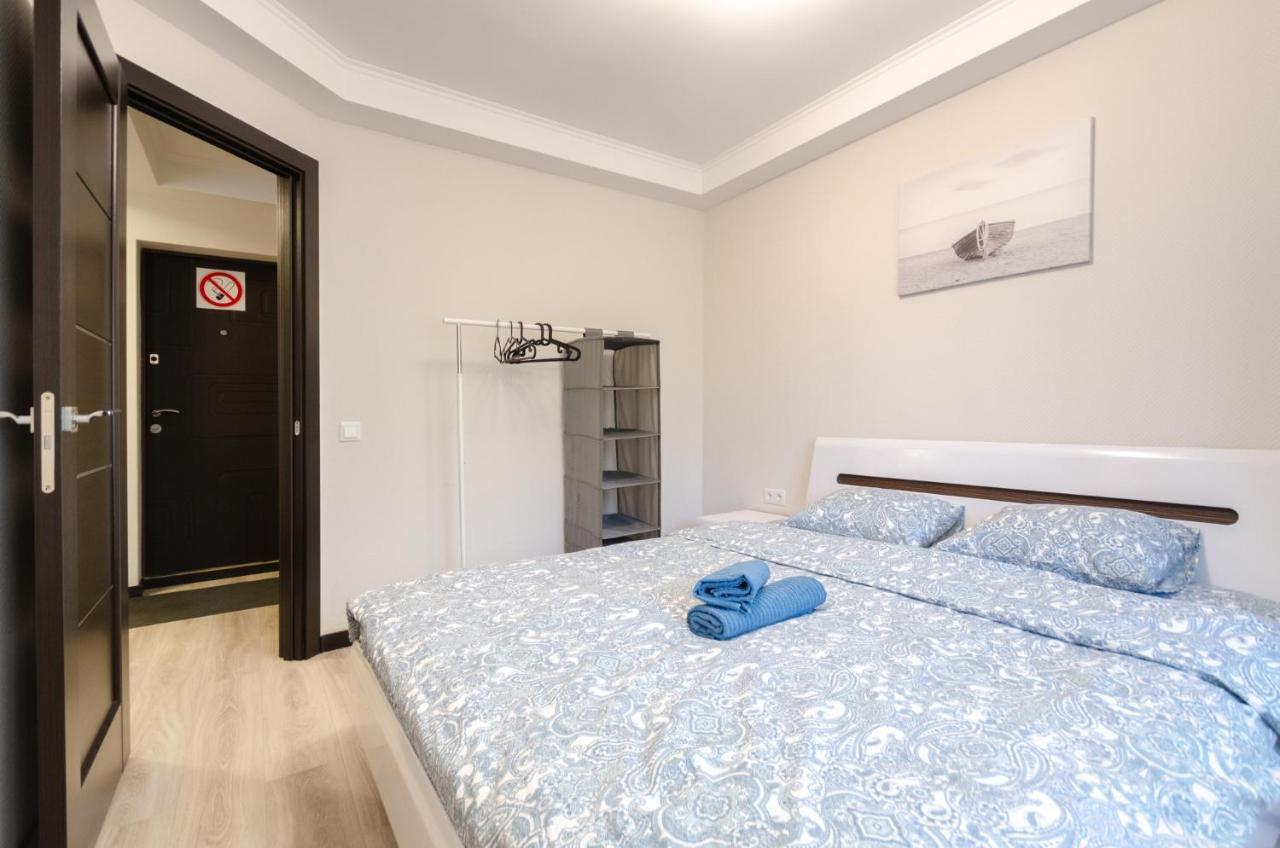 ARTAL Apartment on Obolonskyi Avenue 16 Kiev Extérieur photo