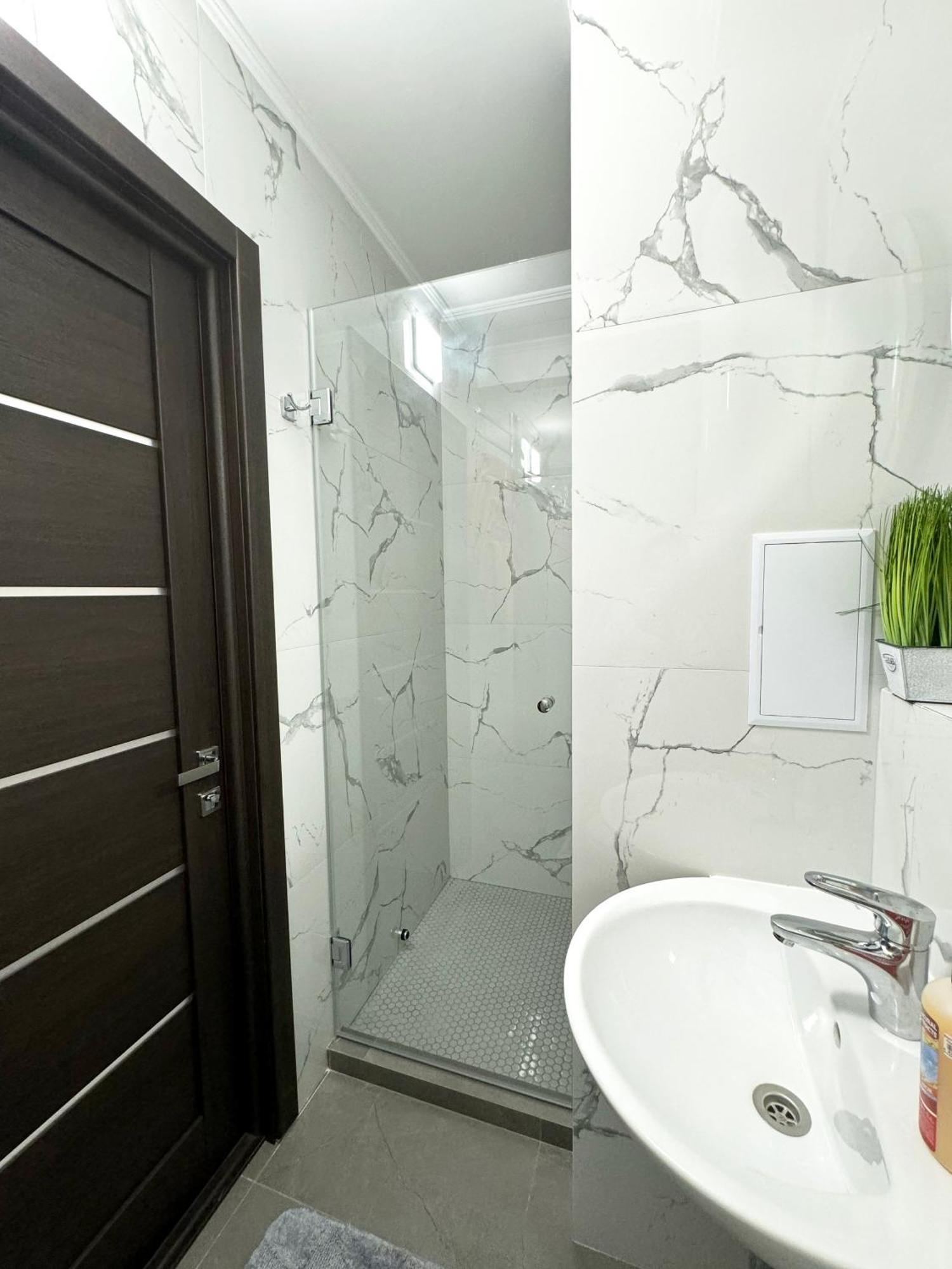 ARTAL Apartment on Obolonskyi Avenue 16 Kiev Extérieur photo